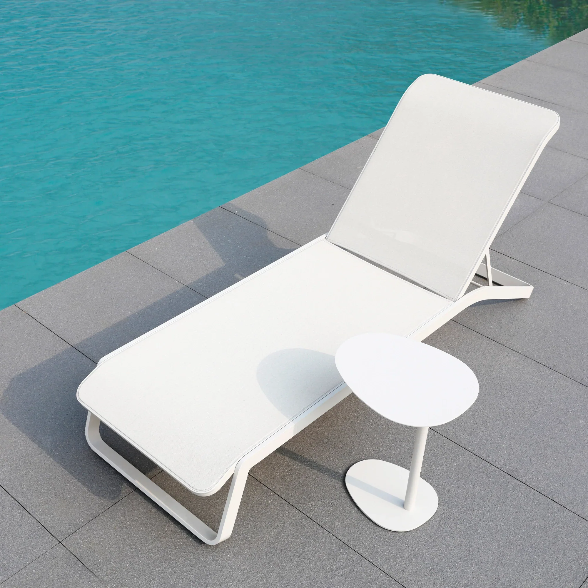 Friday Lounger - Image 8