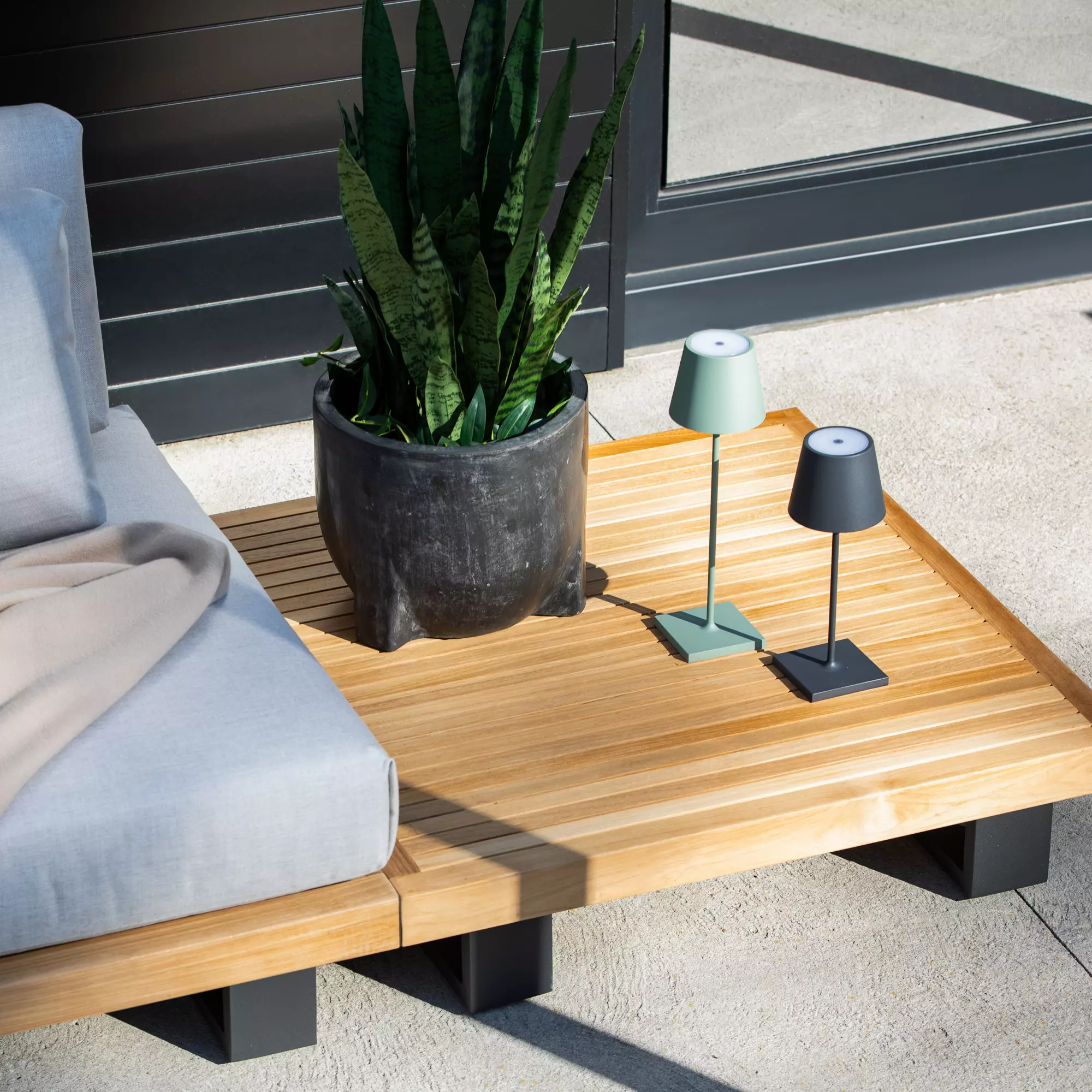 Poldina Table Lamp - Image 5