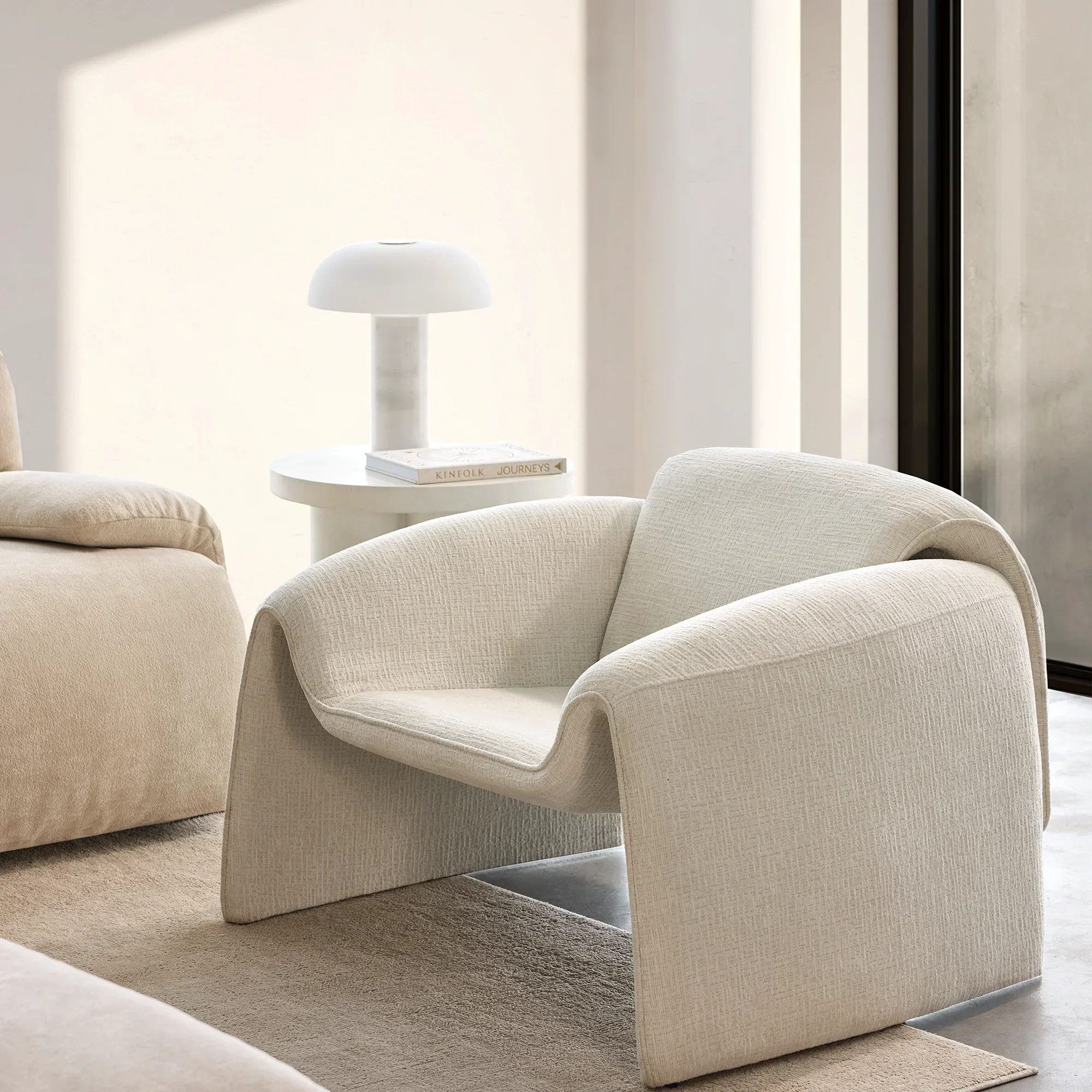 Yina Armchair - Image 7